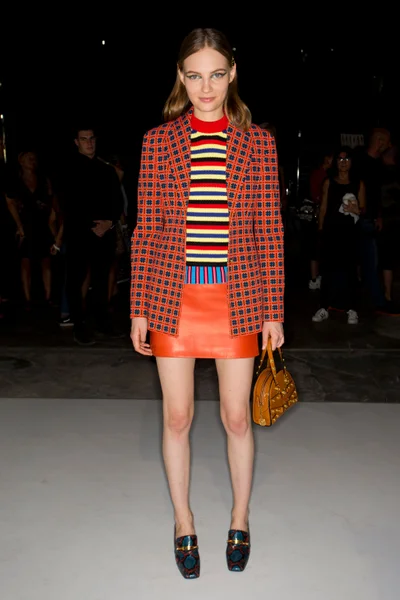 Look 5